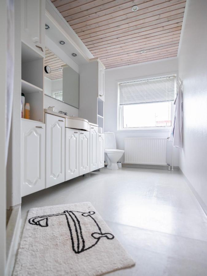 Marna Guesthouse Doubleroom Nr.4 Torshavn Bagian luar foto